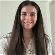 Insegnante di violino e musica. Diploma scientifico e sono disponibile in provincia di Torino