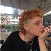 Studentessa del quinto linguistico ESABAC con certificazione C1 Advanced