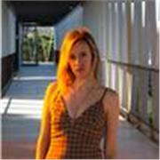 Profesora de refuerzo en todas las materias  y especializada además en diseño de productos, diseños artísticos e investigación.
