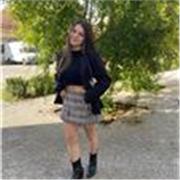 Sono una studentessa di Igiene dentale al secondo anno. Mi sono diplomata al Leonardo Davinci a Cerea (Vr) in perito turistico