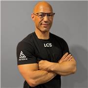Coach Sportif diplômé je conçois des programmes personnalisés pour vous accompagner vers la réalisation des vos objectifs