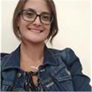 Laureata in lingue con il massimo dei voti impartisce lezioni private di inglese, francese e tutte le materie umanistiche a studenti di elementari, medie, superiori e universitari