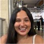 Clases de inglés con hablante nativa: enfoque en conversación real, pronunciación y fluidez.