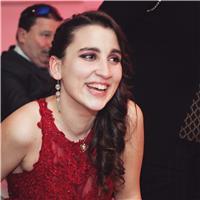 Laureata in clarinetto al conservatorio di bologna offre lezioni di musica, armonia e solfeggio o clarinetto a chi fosse interessato