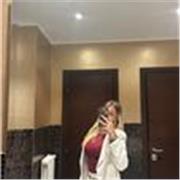 Offro aiuto in compiti assegnati a casa, do ripetizioni a chi ne ha bisogno, sono disponibile per qualunque chiarimento