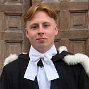 Cambridge University Graduate in Natural Sciences and 4th Year Medical Student