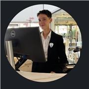 Enseignante passionnée d'anglais avec expérience internationale - Prête à partager mes connaissances !