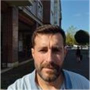 Profesor titulado en Química imparte clases de apoyo en Ciencias 