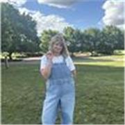 Profesora de Arte y pintura decorativa Mix media. Pintura cerámica sobre cubierta nuños y adultos