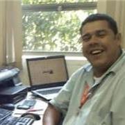 Professor de informática (pacote Office), além de AutoCAD para adolescentes e adultos