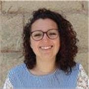 Laureata magistrale impartisce lezioni di chimica, biologia, scienze e aiuto compiti