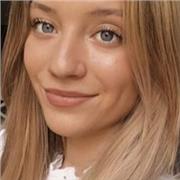 Chloé