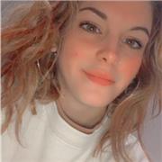 Profesora de matemáticas, imparte clases de repaso a primaria, primero y segundo de la eso