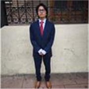 Joven titulado de bachillerato científico que busca enseñar en lo que pueda y al mismo tiempo generar ingreso con ello.