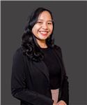 I am an experienced lawyer and double-master student passionate about teaching and knowledge-sharing.  