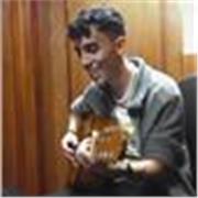 Clases personalizadas de guitarra y técnica vocal