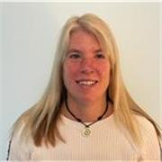 I’m an experienced, innovative and highly qualified English language, EAP and study skills tutor. 