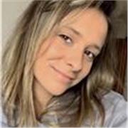 ¡Descubre la ciencia de manera divertida con Micaela, experta en Biología Marina!