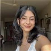 Hi! I'm Ariane, and I give private lessons tailored to your level and learning needs.