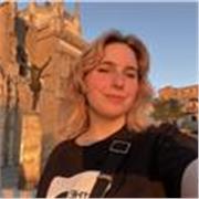 Soy una chica de 25 años, con el Grado Superior de Educación Infantil y quiero buscar aumentar mi experiencia conocimientos 