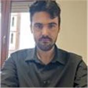 Ciao a tutti! Mi chiamo Alberto, ho 24 anni e studio mediazione linguistica all’Università di Padova! 
