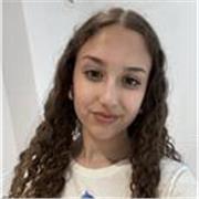 Estudiante de bachillerato con muy buen nivel académico.He dado clases a personas de mi edad y me adapto a cada persona muy rápido