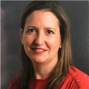 Spanish tutor providing lessons to children and adults of all ages
