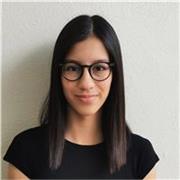 Tutora de matemáticas básicas para acompañamiento escolar claro y paciente