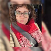 Docente di lettere impartisce ripetizioni per ragazzi delle medie e delle superiori in: lettere, inglese e francese