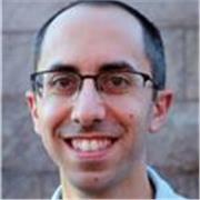 Nativo de EE. UU. disponible para clases de conversación y input comprensible con grupos muy reducidos