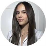 Estudiante de Medicina con vocación por la enseñanza. Clases claras, dinámicas y adaptadas a cada alumno.