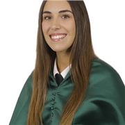 Graduada en Educación Primaria con Mención en Lengua Extranjera Inglés. Imparto clases para niños en la etapa de Primaria.