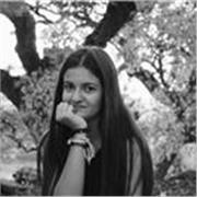 Me gusta tratar con niños y me suelo llevan bien con ellos. No es la primera vez que doy clases de apoyo a niños de primaria. 