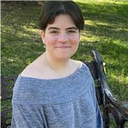 Soy Paola y soy una estudiante universitaria que acaba de terminar el segundo año del Grado en Educación Primaria.