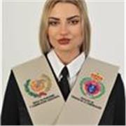 Graduada en periodismo y comunicación audiovisual con más de 3 años de experiencia dando clases 