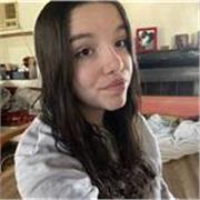 Soy una mujer aplicada capaz de ayudar con todas las tareas de una casa, 