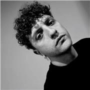 Laureando in Scienze Biologiche presso l'università di Tor Vergata impartisce lezioni inerenti le diverse materie del corso di bio