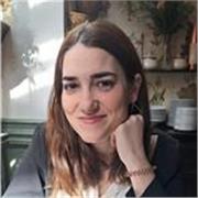 Soy profesora y doctora en Ciencias Sociales. Me apasiona la enseñanza y la comunicación.