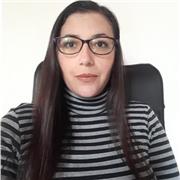 Teletrabaja como profesora de primaria o secundaria