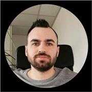 Ich biete online Mathe Nachhilfe für Grundschüler an. Ich bin gelernter Finanzbuchhalter und komme aus Hamburg. 