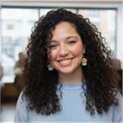 Profesora de HIstoria con experiencia de 3 años trbajando con niños y jovenes