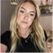 Prof en ligne, aide a préparé son bac STMG pour les lycéens.