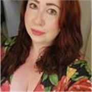 I am a 34 year old women, whom has lived in England since birth. I would love to have the opportunity to help people to learn Engl