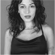 Offro lezioni individuali personalizzate adatte ad ogni esigenza :)