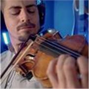 Docente di violino. Solfeggio e teoria musicale