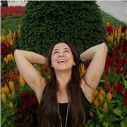 Insegnante qualificata con lunga esperienza offre lezioni di inglese di tutti i tipi: Business, General English, Exam preparation