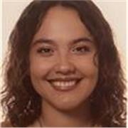 Profesora que imparte clases de repaso y apoyo general de primaria y la ESO