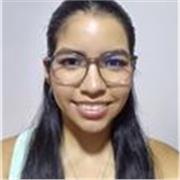 Profesora de inglés que brinda clases a niños desde los 10 años