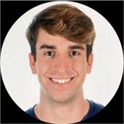Soy un estudiante universitario con experiencia internacional y con ganas de ayudarte a aprender.