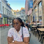 Je suis Stecy étudiante en Master 1 en Pharmacie . Je vous aiderai pour vos contrôles et devoirs en chimie en secondaire